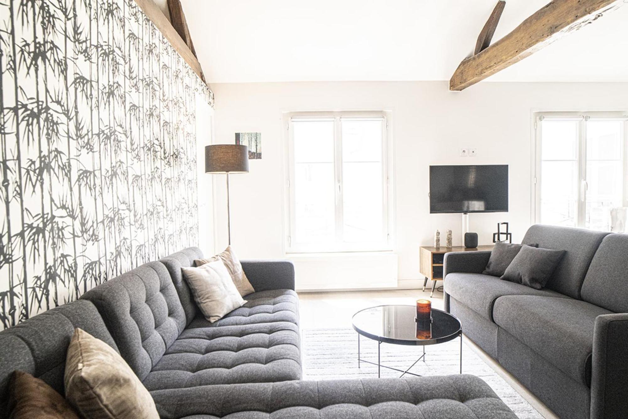 Appartement Comfortable And Bright 50 M In 10th Parijs